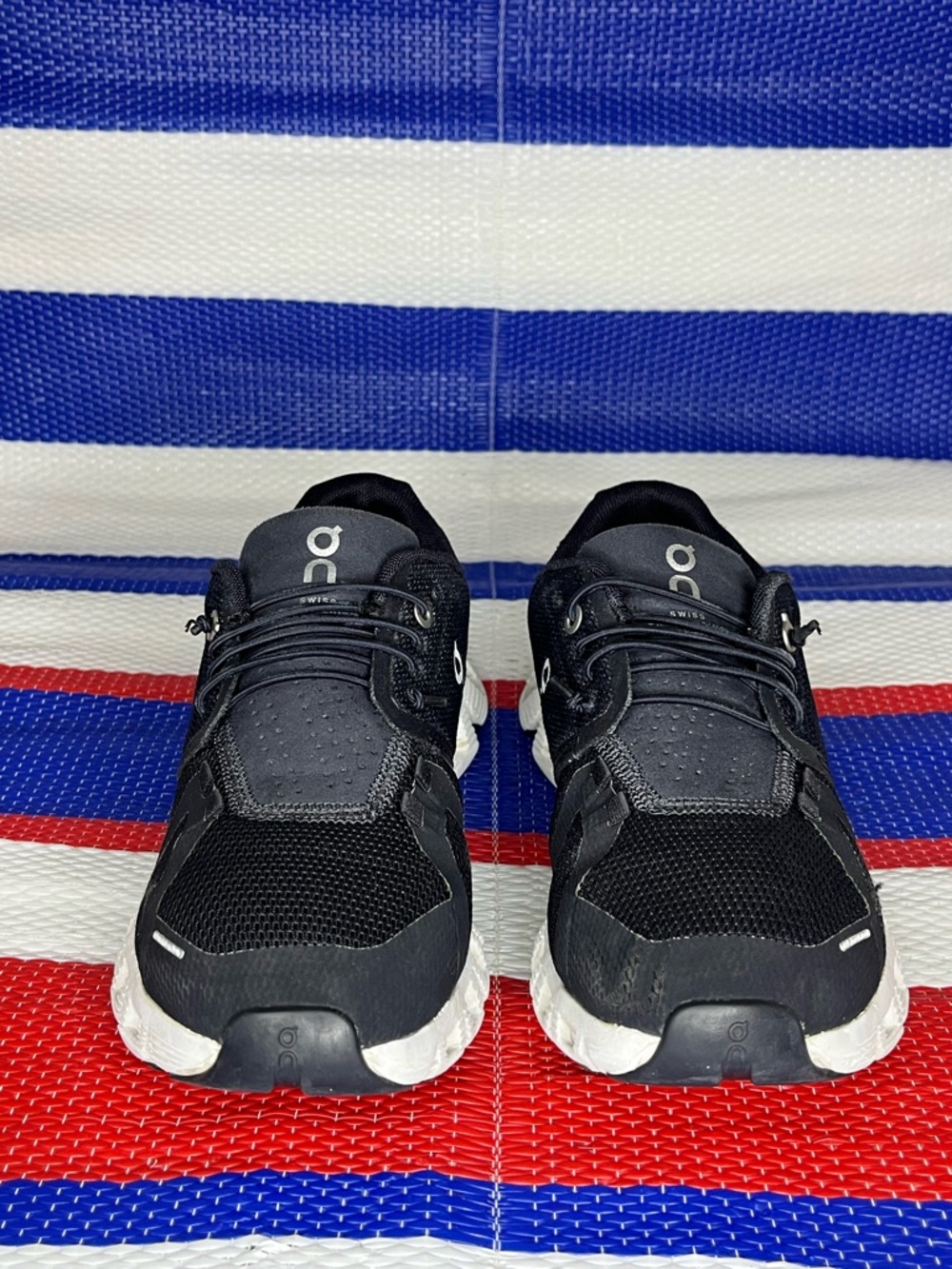 On Cloud 6 Comfort Running Shoes - Lightweight CloudTec Cushion Size 7 Shoes - Picture 11 of 15
